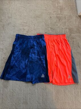 Reebok boys shorts size medium (10-12)